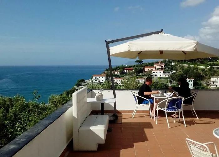 Bed and Breakfast Il Capriolo Celle Ligure